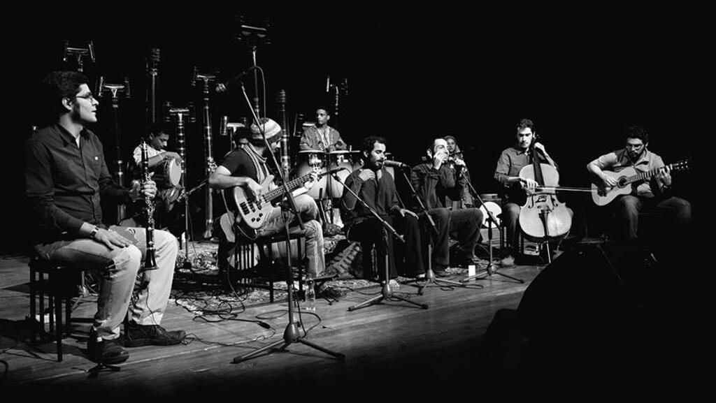 Kamakan ensemble performing with strings and winds
